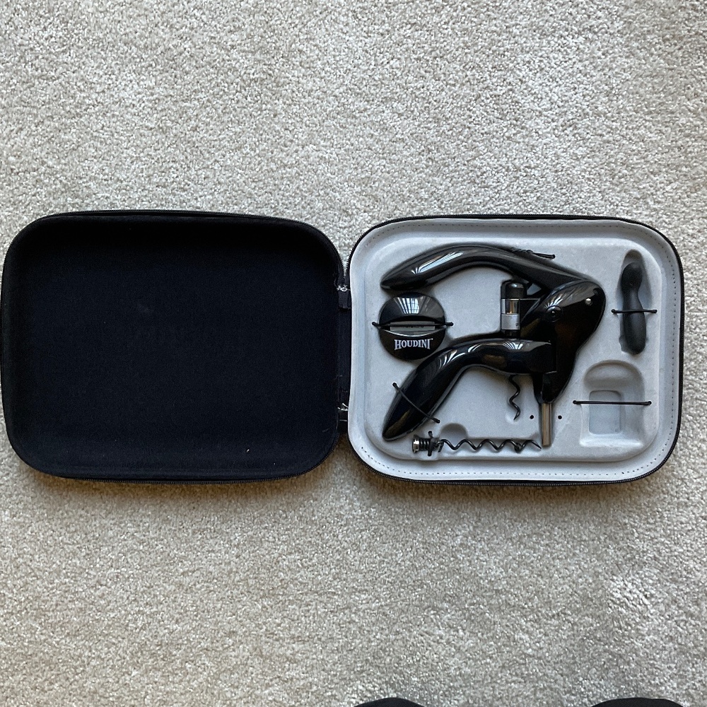 Houdini lever, corkscrew, black wine, bottle opener. Foil, cutter, case; etc